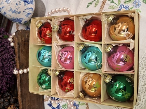 Weihnachtskugeln - 12,