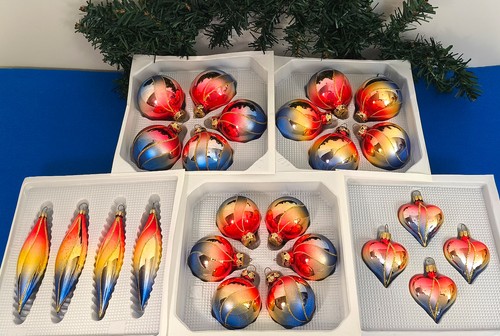 Weihnachtskugeln kugeln - 24,