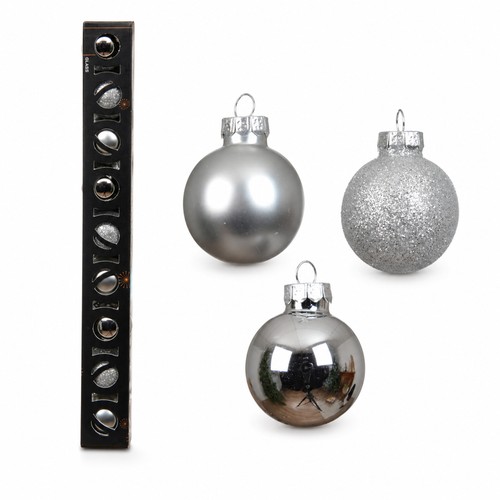 Weihnachtskugeln glas 3cm - 9,